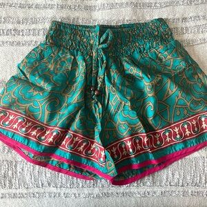 NWT Elastic Waist Junglee Billee Boho Shorts with Beaded Tie
